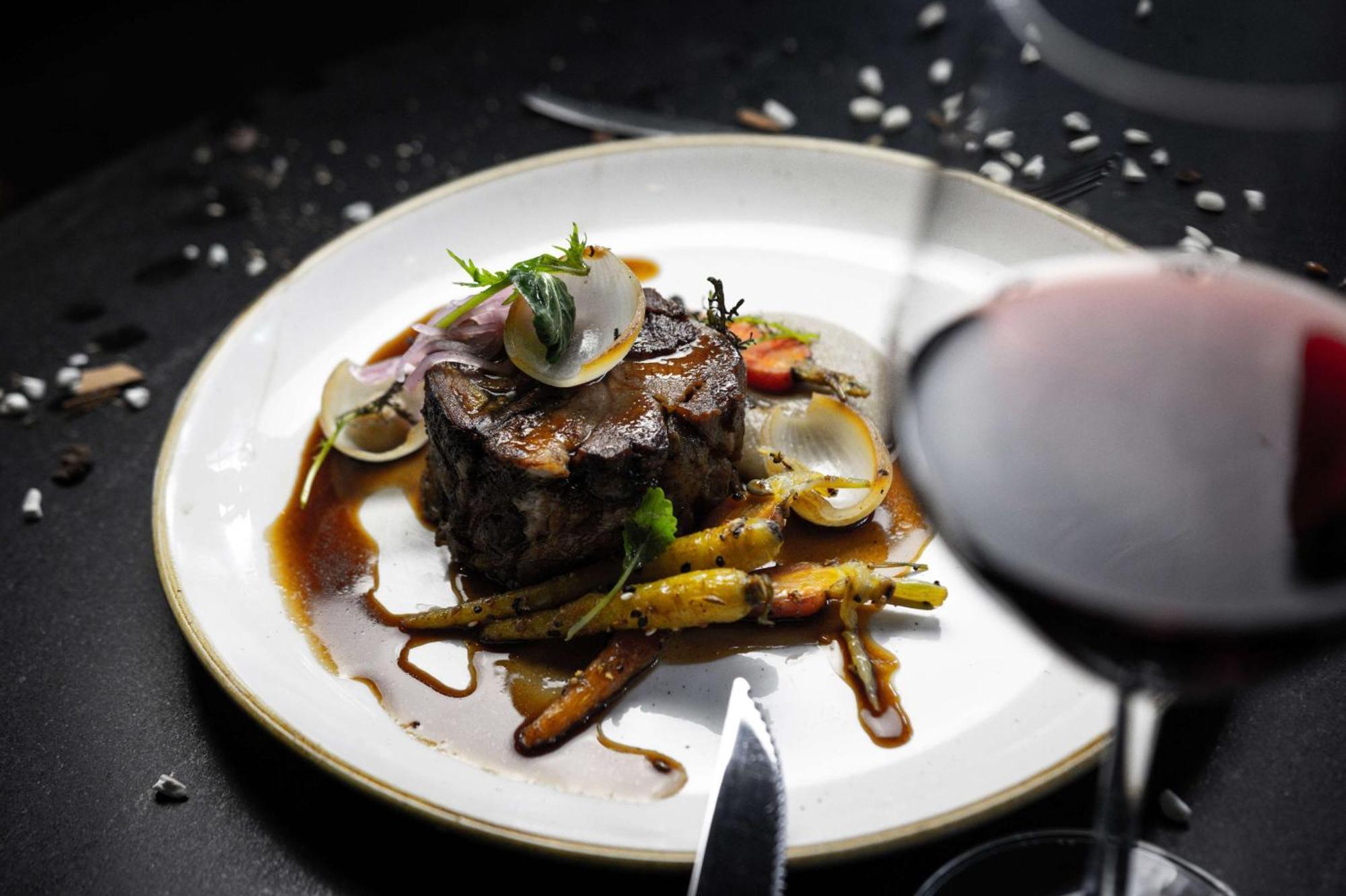 Radisson Red V&a Waterfront 3*