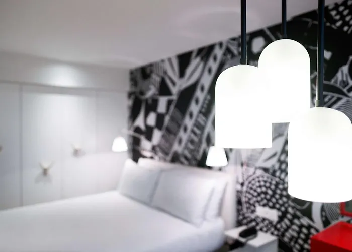 Radisson Red Hotel V&A Waterfront Cape Town